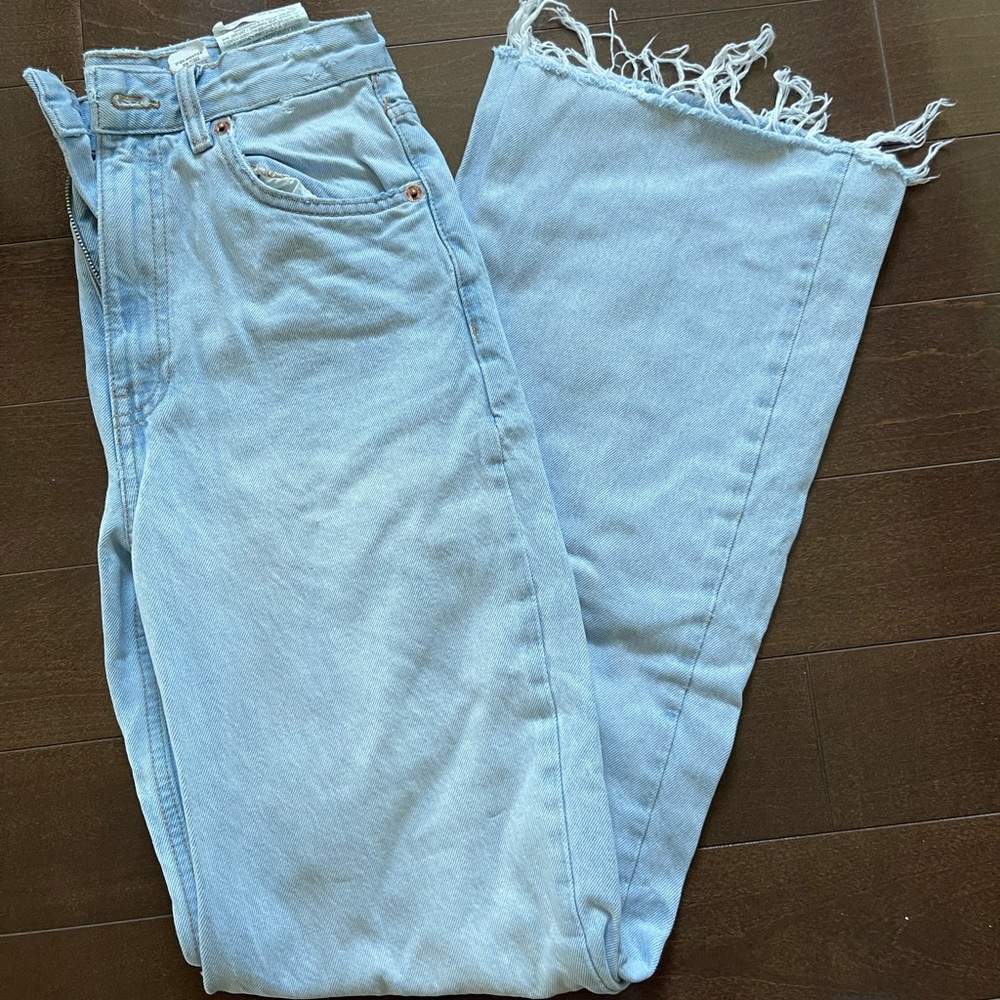 jeans - Picture 2 of 4